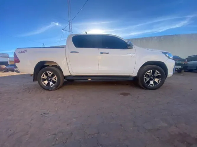 Toyota Hilux CD SRV 4X4 2.7 Flex 16V Aut. 2018