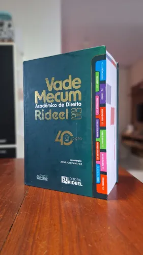 Vade mecum acadêmico 2025
