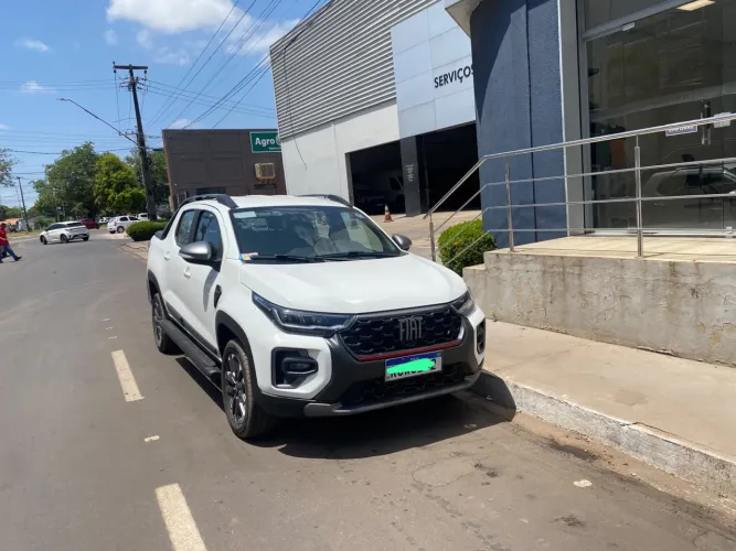 Fiat Strada Ultra 1.0 Flex Turbo CD Aut. 2024