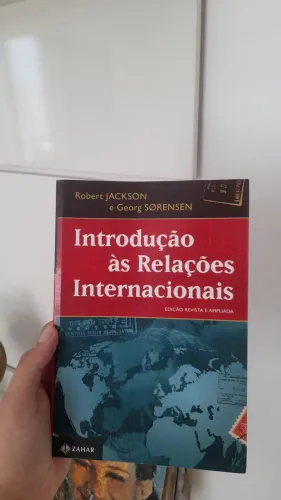 Introdução as relações internacionais (livro)