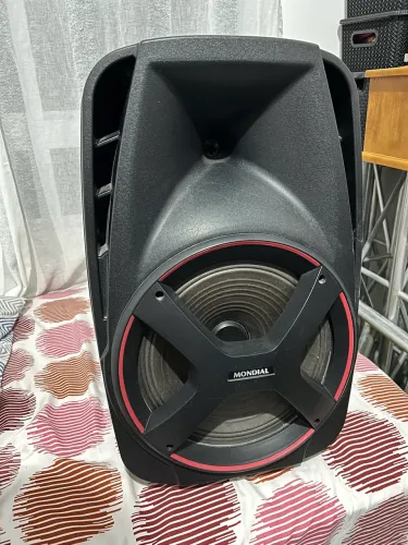 Caixa de Som Amplificada Mondial 550W