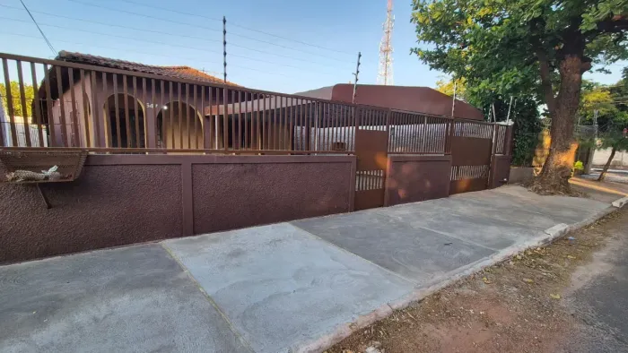 Casa à Venda Jardim Alencastro / CuiabáMT