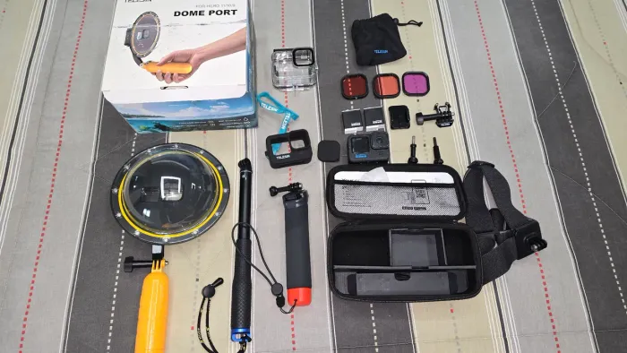 Camera de ação gopro hero 12 black Adventure com todos os assessórios da foto