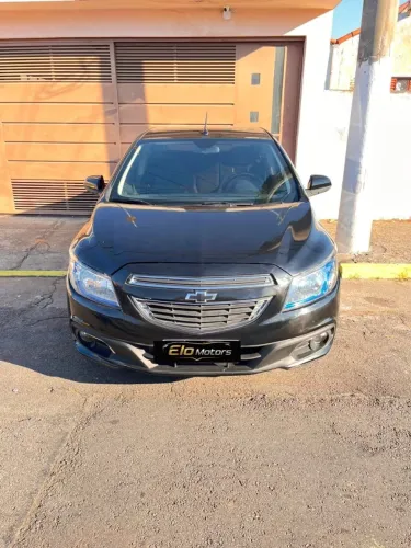 Chevrolet Prisma Sed. LT 1.4 8V Flexpower 4P 2013