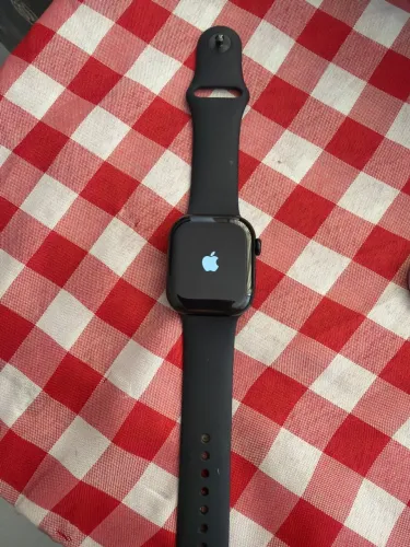 Apple Watch S11 42mm Preto - novo (acessórios seminovos)