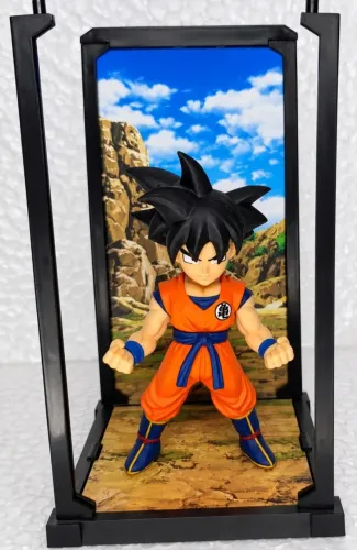 Boneco Goku Dragon Ball Z com Cenário Diorama - Colecionável