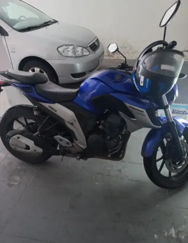 YAMAHA YS 250 FAZER