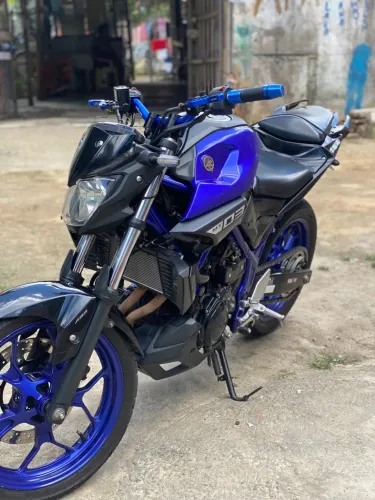 Vendo moto Mt 03