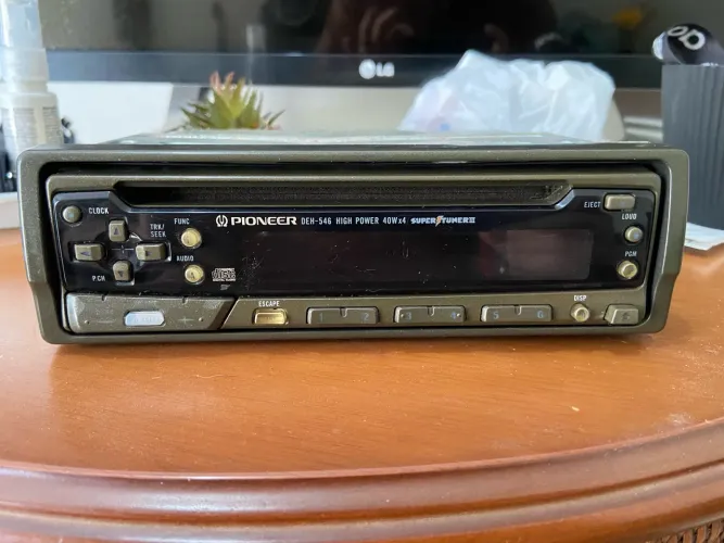 Rádio Pioneer DEH-546 CD High Power 40W x4 - Retrô/Original