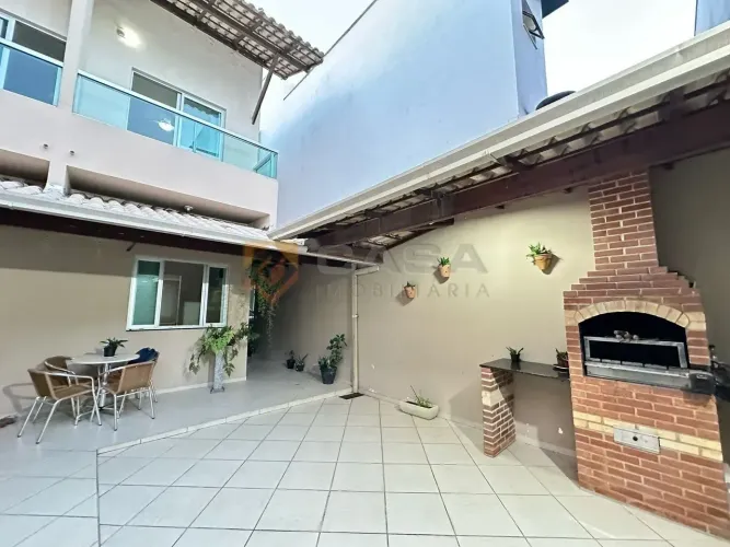 Casa Tríplex Alto Padrão 4 Qts em Morada de Laranjeiras
