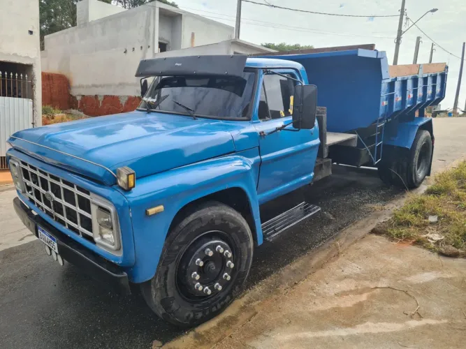 Caminhão Ford 600 1973 R$72.000