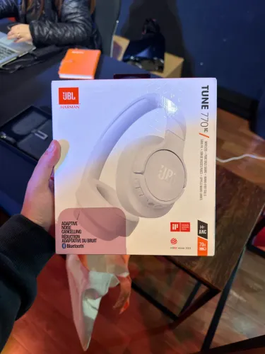 JBL T770nc
