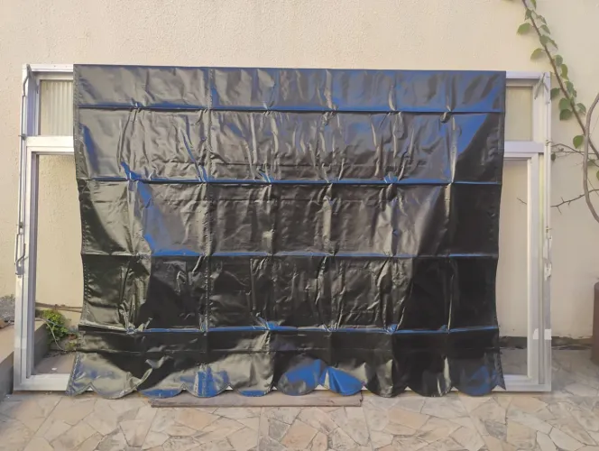 Vendo um toldo de lona completo na cor preta, em são Cristóvão 