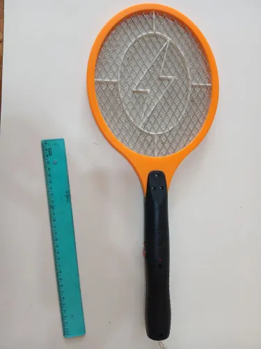 Raquete de mosquito + SBP borrifador automático