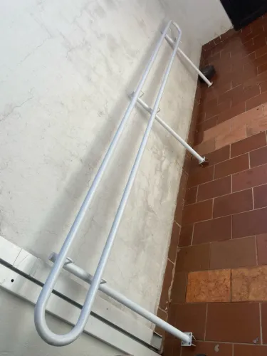 Corrimão 3,6 x 1 ( Oportunidade)