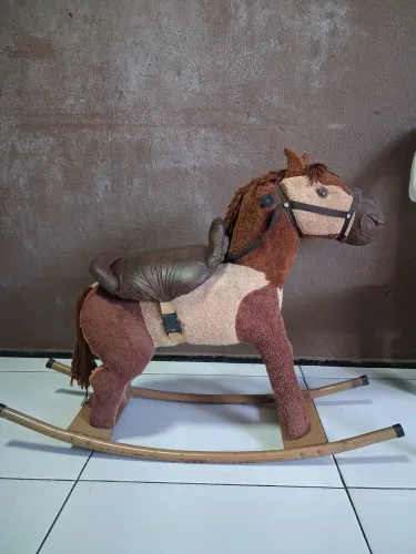 Cavalinho de balanço 