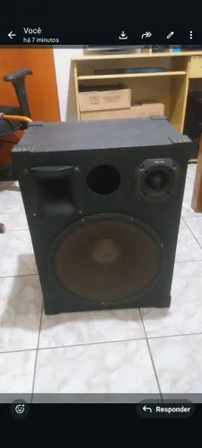 Caixa com alto falante de 15, corneta e twiter e amplificador. Não envio.