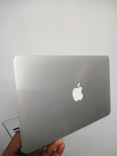 MacBook Air 13'' Apple