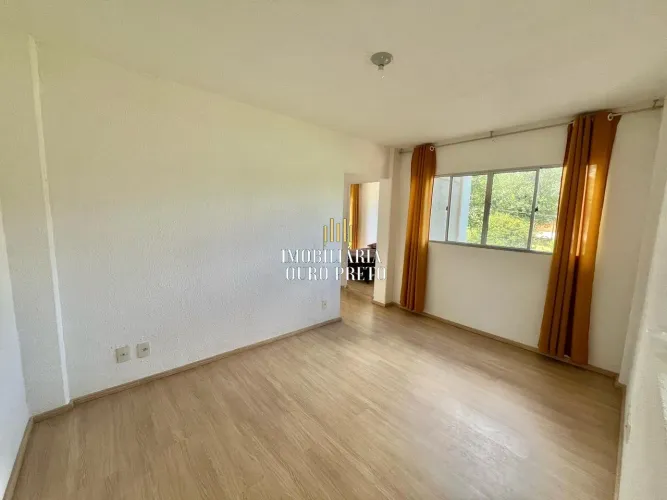 Apartamento com 2 Quartos Para Locação no Bairro São Benedito.