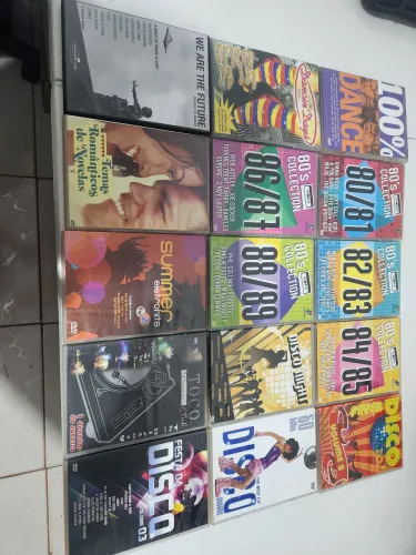 DVDs musicas internacionais originais em ótimo estado