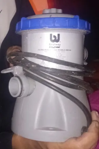 Bomba de piscina inflável 