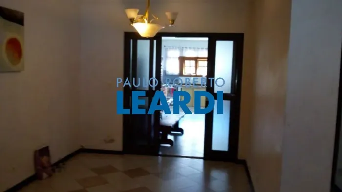 CASA ASSOBRADADA - LAPA DE BAIXO - SP