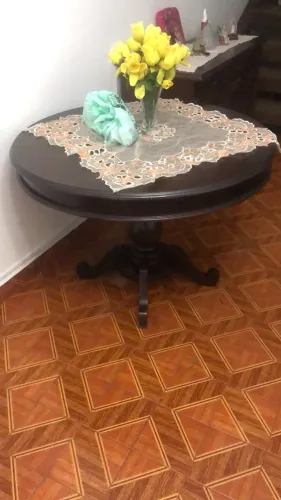 Mesa de jantar redonda extensível - Fechada 4 lugares - Aberta extensão: 6 a 8 lugares
