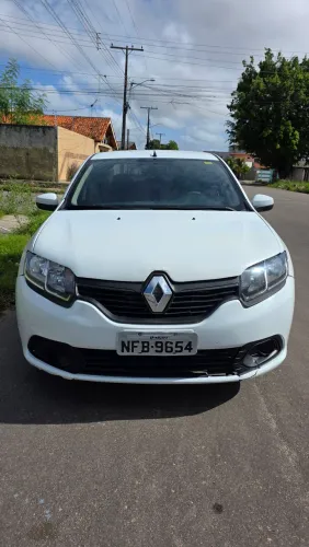 Renault Logan Expression Hi-flex 1.6 8V 4P 2014