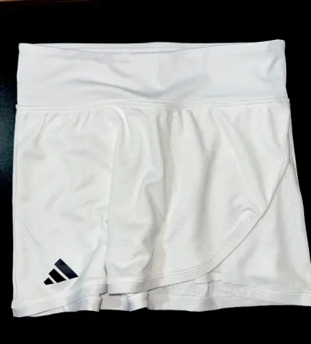 Short Saia adidas