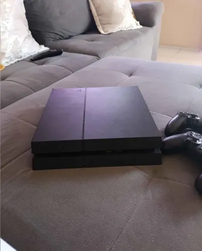 Console PS4 com Defeito - Não Liga