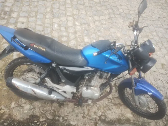 Titan 150