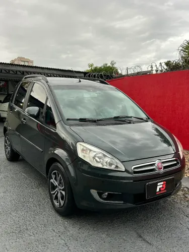 Fiat Idea Attractive 1.4 Fire Flex 8V 5P 2014