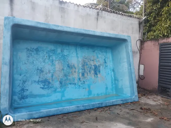 Piscina fibra de vidro de 12000 litros para reformar