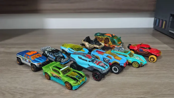 Lote 10 (dez) miniaturas HotWheels Baja, Off-road, Rally