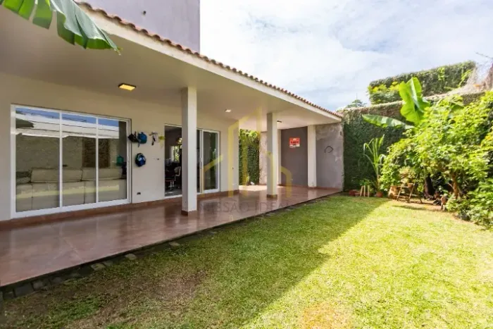 Casa 3 Quartos para alugar, Jardim Botânico, Curitiba