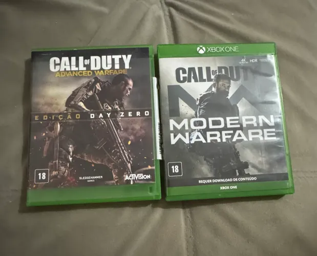 Jogos de Videogame xbox one os dois jogos por esse preço ai frente por conta do comprador 