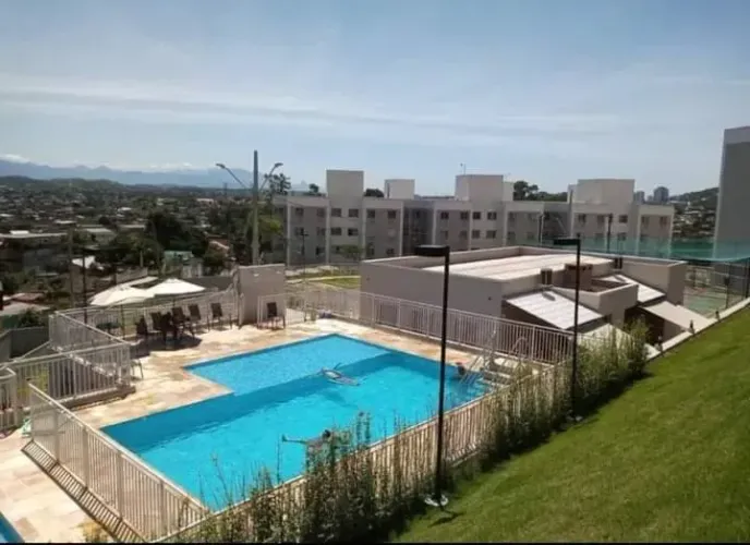 Imóvel para aluguel com 52 metros quadrados com 2 quartos em Jardim Alvorada - Nova Iguaçu