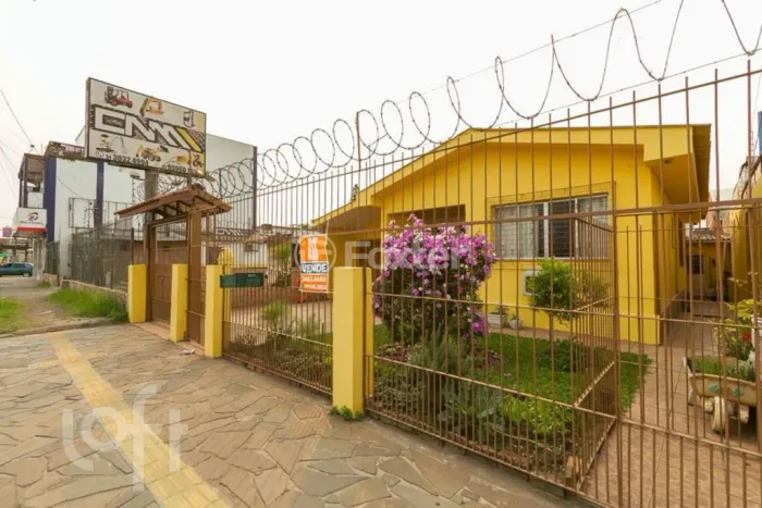 Casa à venda Avenida Getúlio Vargas, Niterói - Canoas