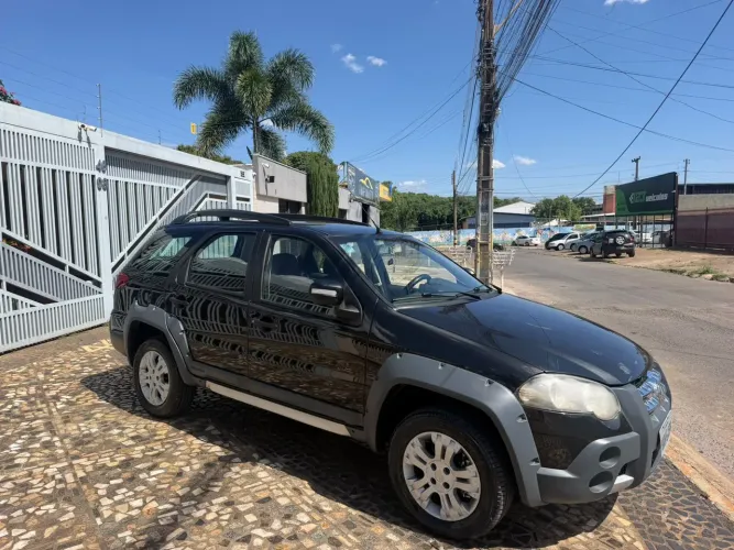 Fiat Palio Weekend Adventure Locker 1.8 Flex 2012