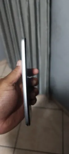 Vendo telefone Motorola usado somente para trabalhar, comprei outro telefone