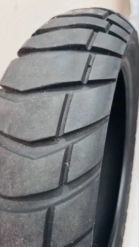Pneu Metzeler Karoo Street 150/70 R18 - BMW GS / Africa Twin / Triumph / V-Strom