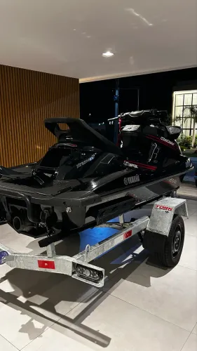 Jet ski Yamaha FX Cruiser SVHO 1.8 