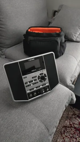Amplificador Boss Eband JS-10
