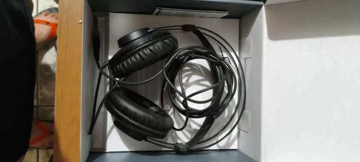 Fone pra produtores iniciantes akg k72