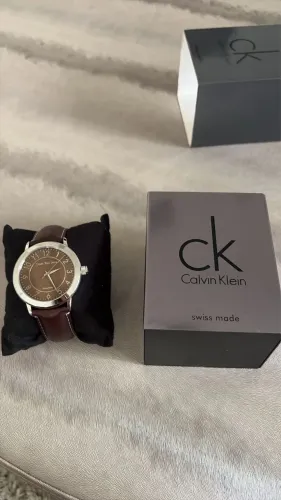 Relógio Calvin Klein original em couro e aço, novo na caixa