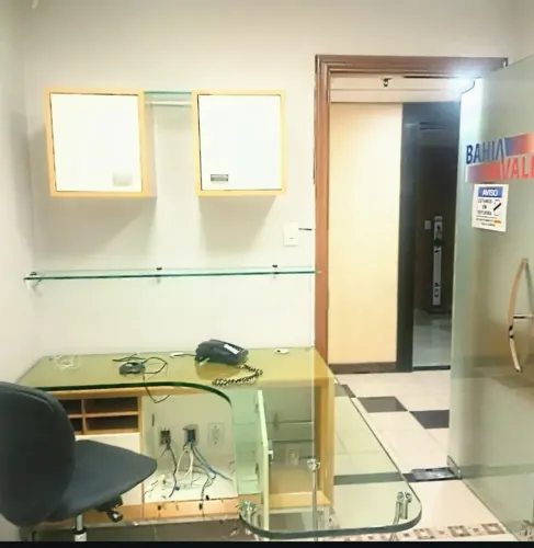 SALA MOBILIADA PARA VENDA NO SALVADOR TRADE CENTER