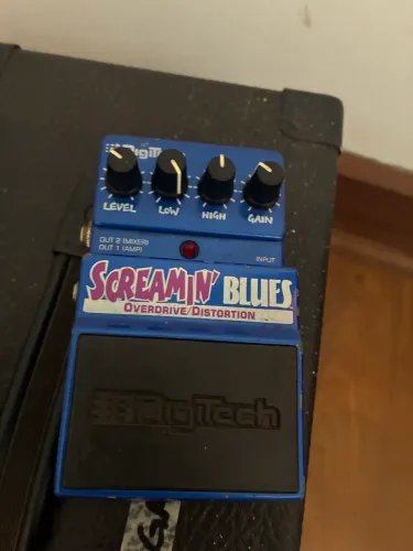 Pedal screamin blues Digitech