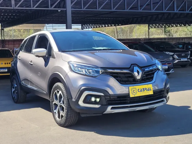 Renault Captur Iconic 1.3 TB 16V Flex 5P AUT 2022