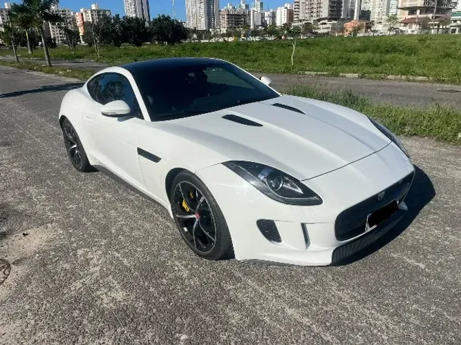 Jaguar F-Type R Supercharged Coupe 5.0 V8 2015