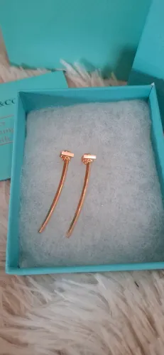 Brincos tiffany & co rose novo